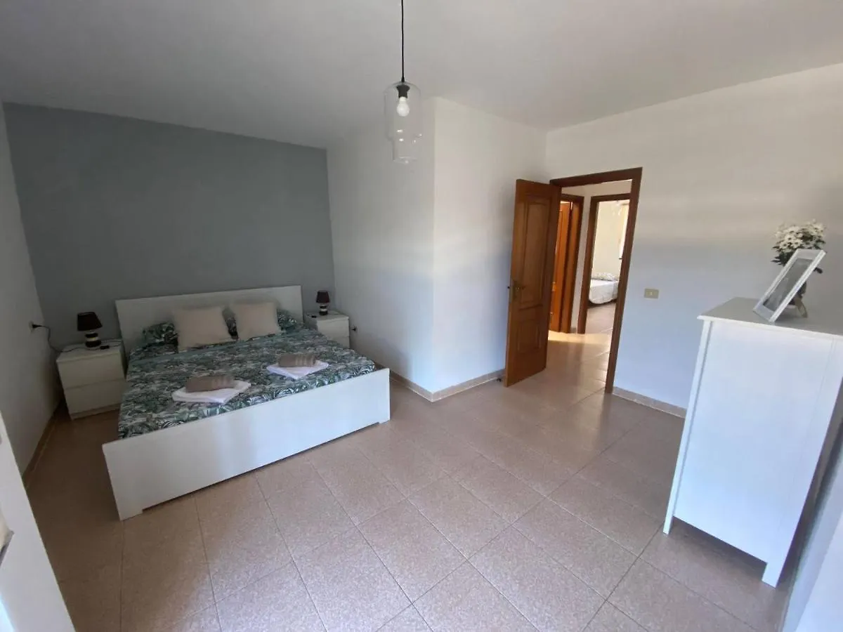 Villa Violeta La Laguna  0*, La Laguna (Tenerife)